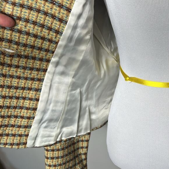 Barney’s New York Vintage Cream Tweed Blazer - Picture 6 of 8